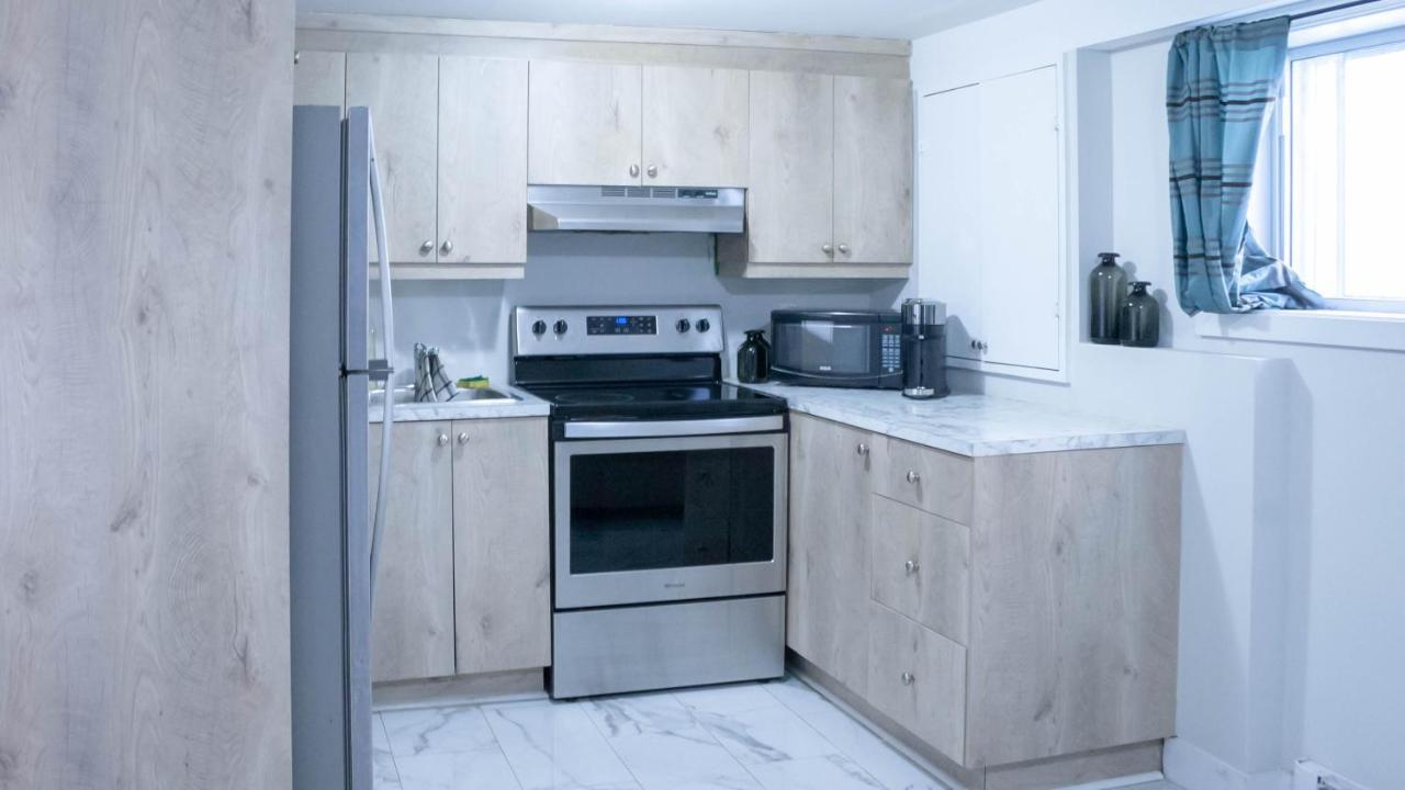Lovely 1-Br W Sofa Bed In The Heart Of Ndg Apartment Montreal Bagian luar foto