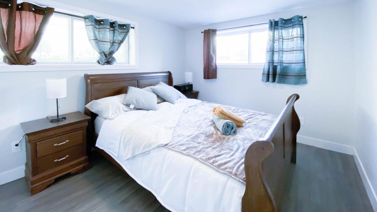 Lovely 1-Br W Sofa Bed In The Heart Of Ndg Apartment Montreal Bagian luar foto