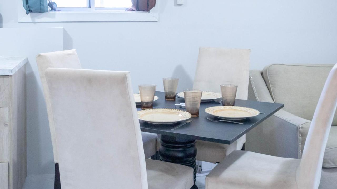Lovely 1-Br W Sofa Bed In The Heart Of Ndg Apartment Montreal Bagian luar foto